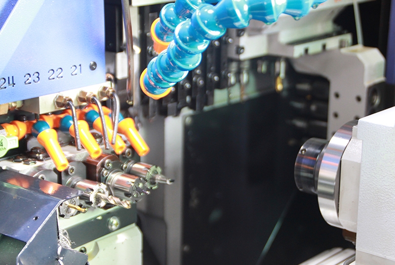 精密五金车削零件配件加工的注意事项