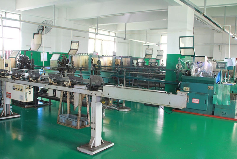 车制品五金加工的安全操作